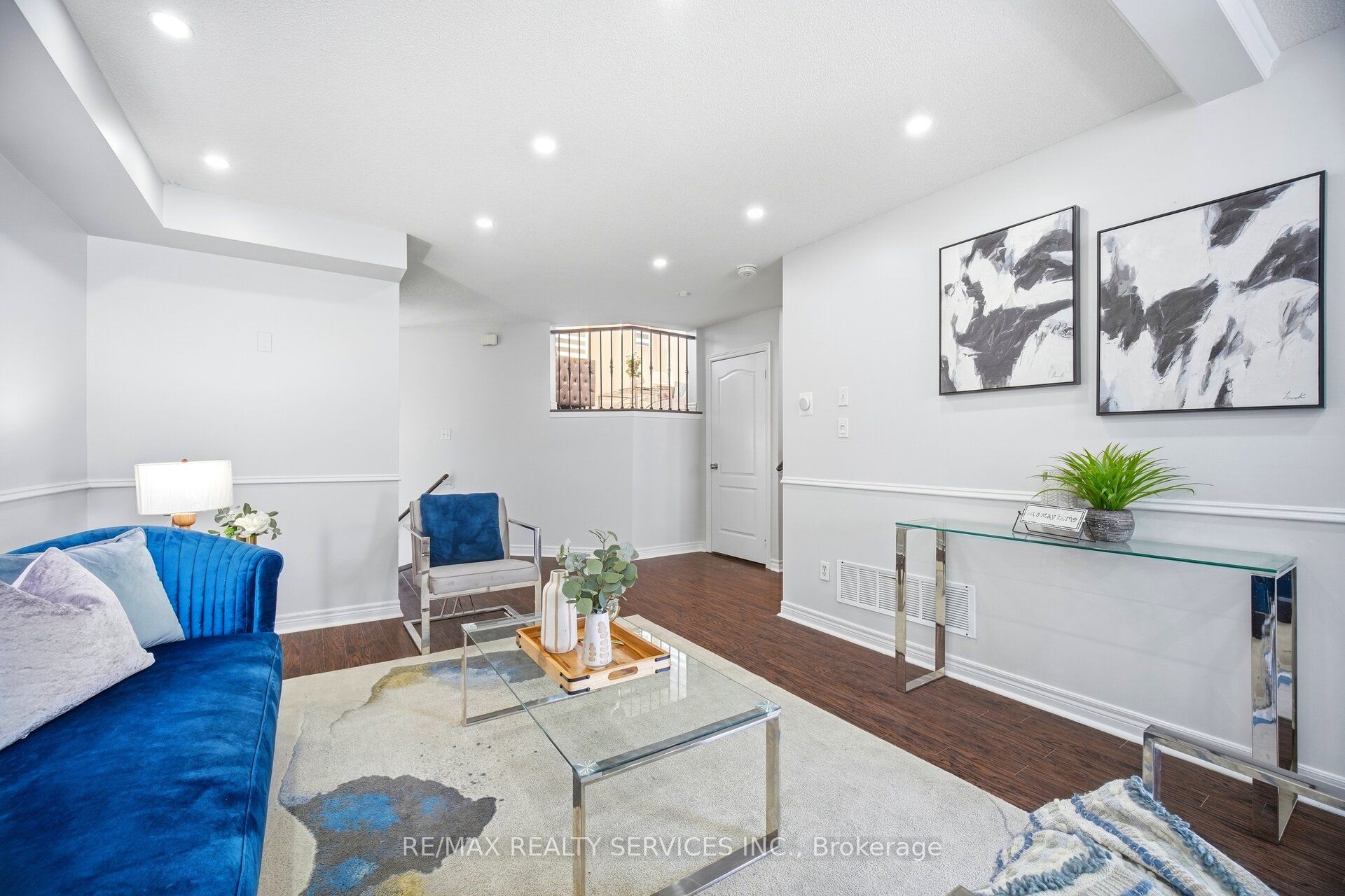 23 Wandering Trail Drive