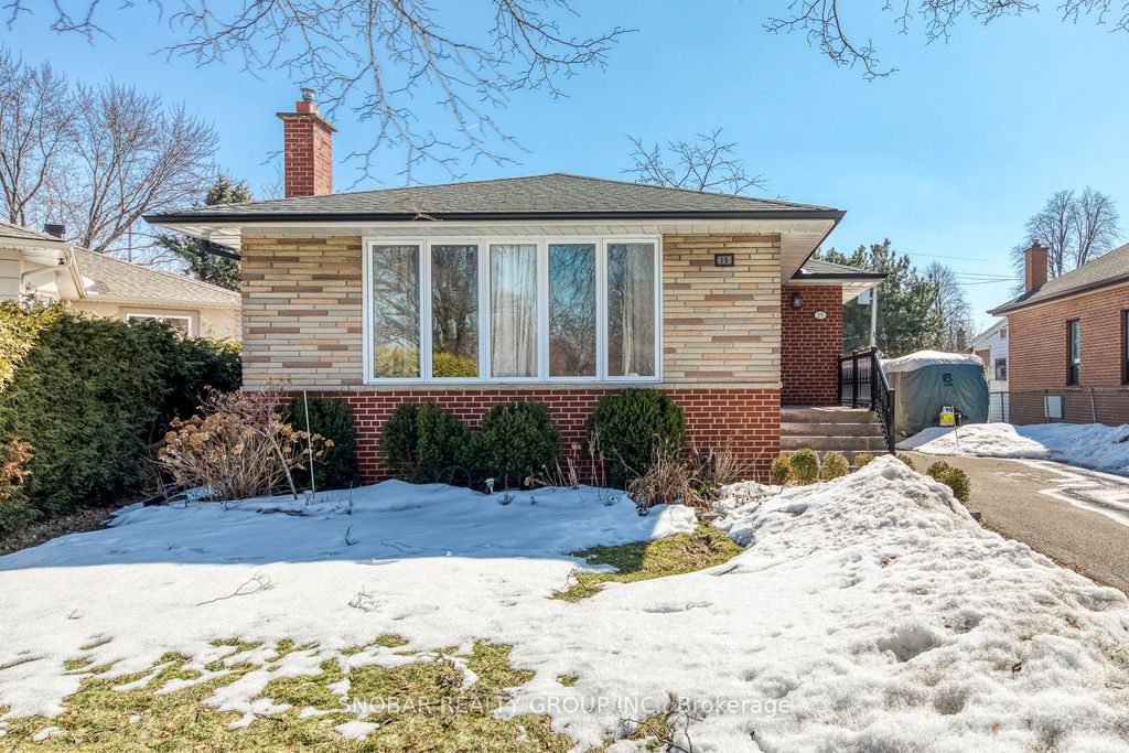 Photo of 19 Powburn Place, Toronto, ON M9R 2C5 (MLS # W12852372)