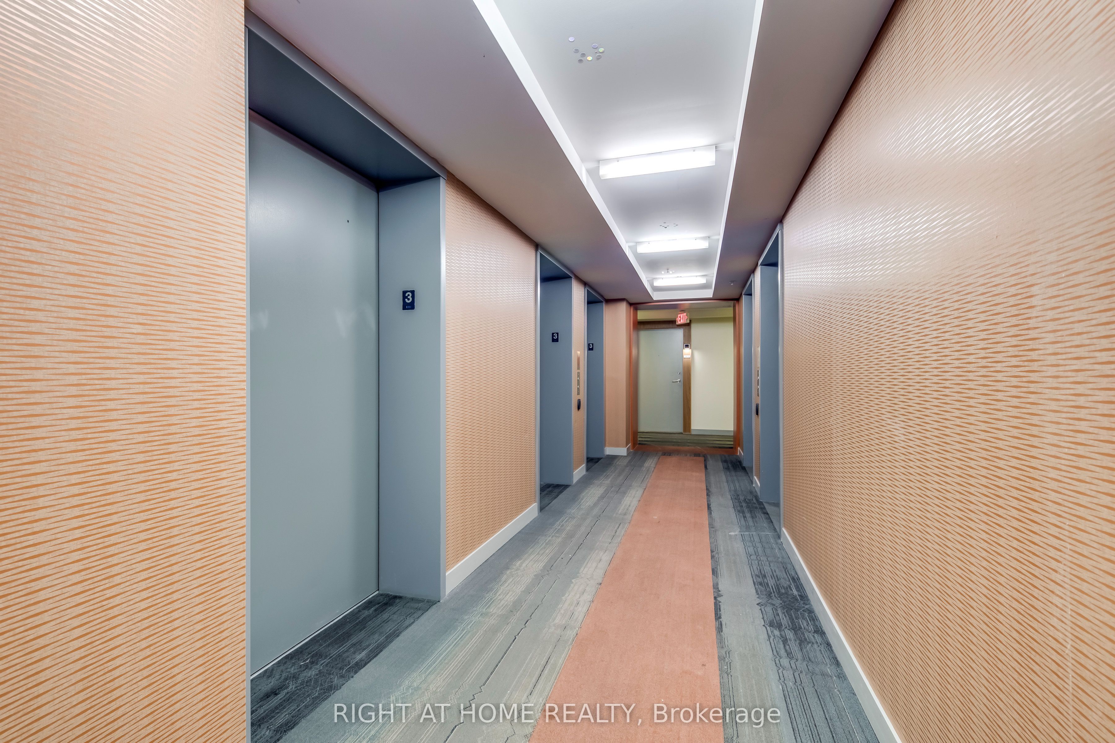 295 Adelaide Street W 314