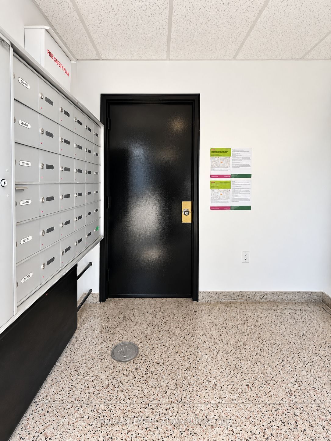 227 Sterling Road E 213
