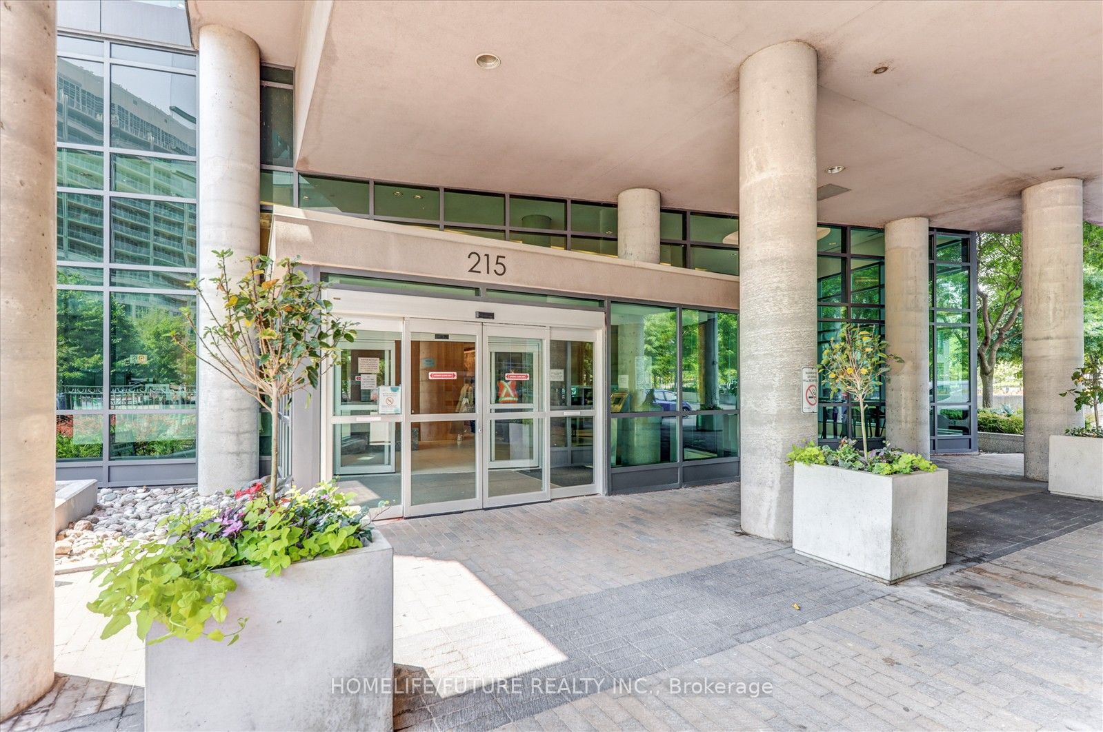 215 Fort York Boulevard 1011