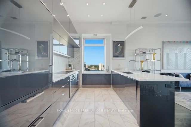 Photo of 111 St Clair Avenue W #1903, Toronto, ON M4V 1N5 (MLS # C13819618)