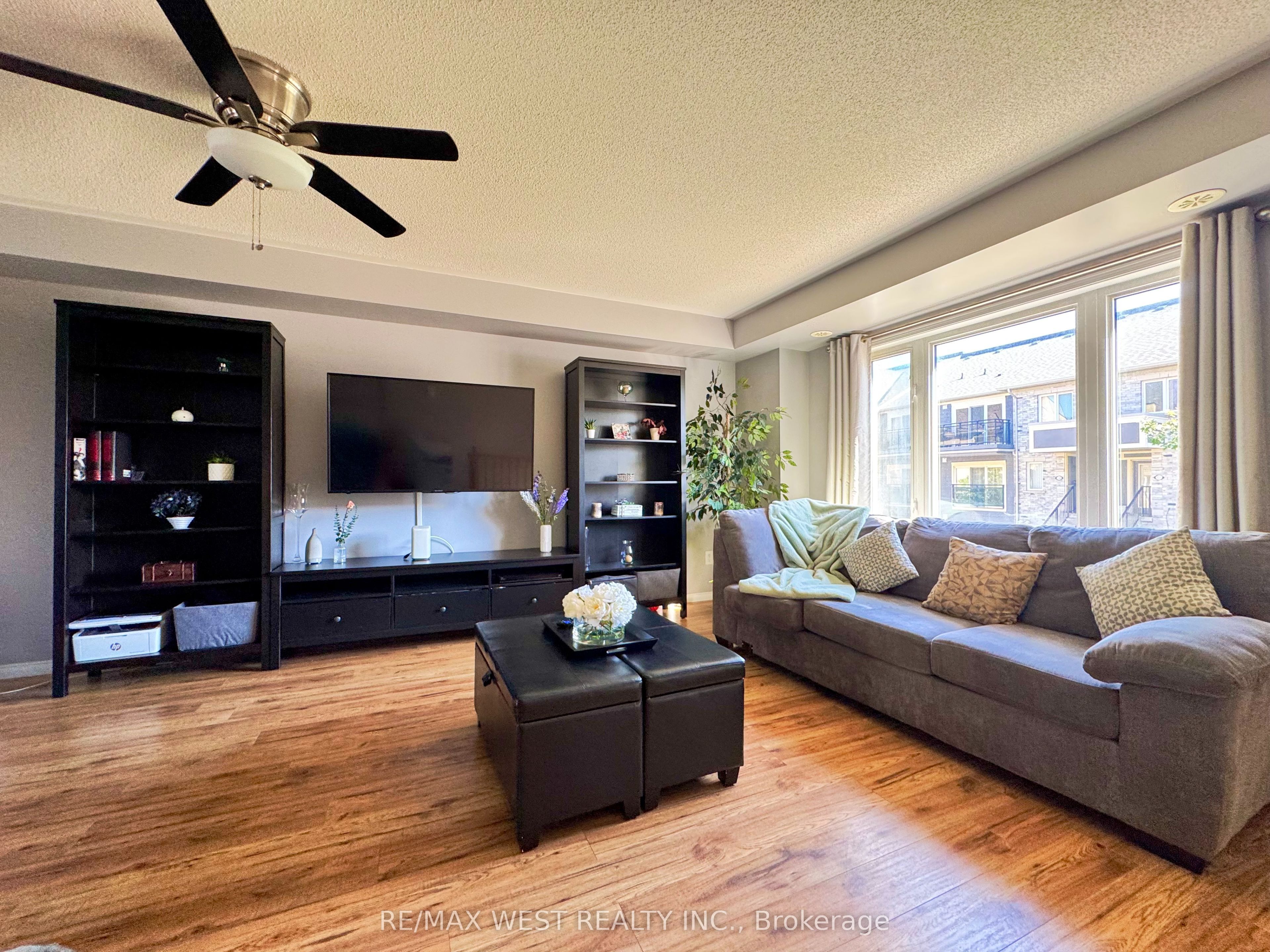 60 Fairwood Circle 136