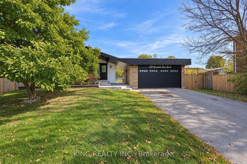 Photo of 297 Grandview Street S, Oshawa, ON L1H 7C6 (MLS # E14134826)