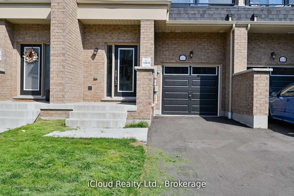 Photo of 1117 Lockie Drive, Oshawa, ON L1L 0R9 (MLS # E13042454)