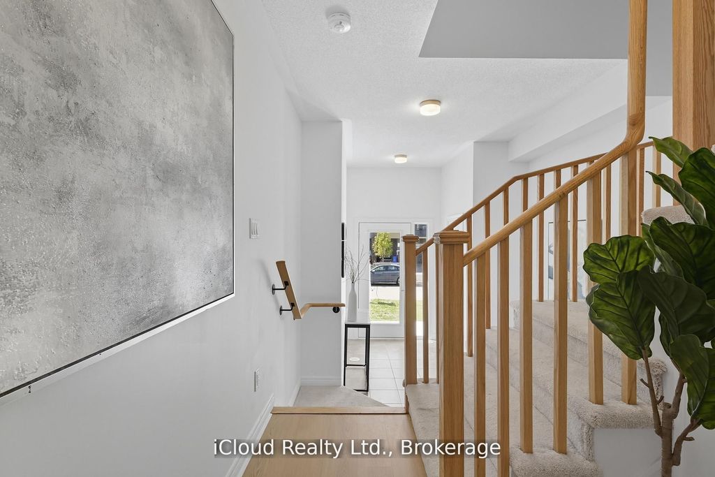 Photo of 1117 Lockie Drive, Oshawa, ON L1L 0R9 (MLS # E13042454)