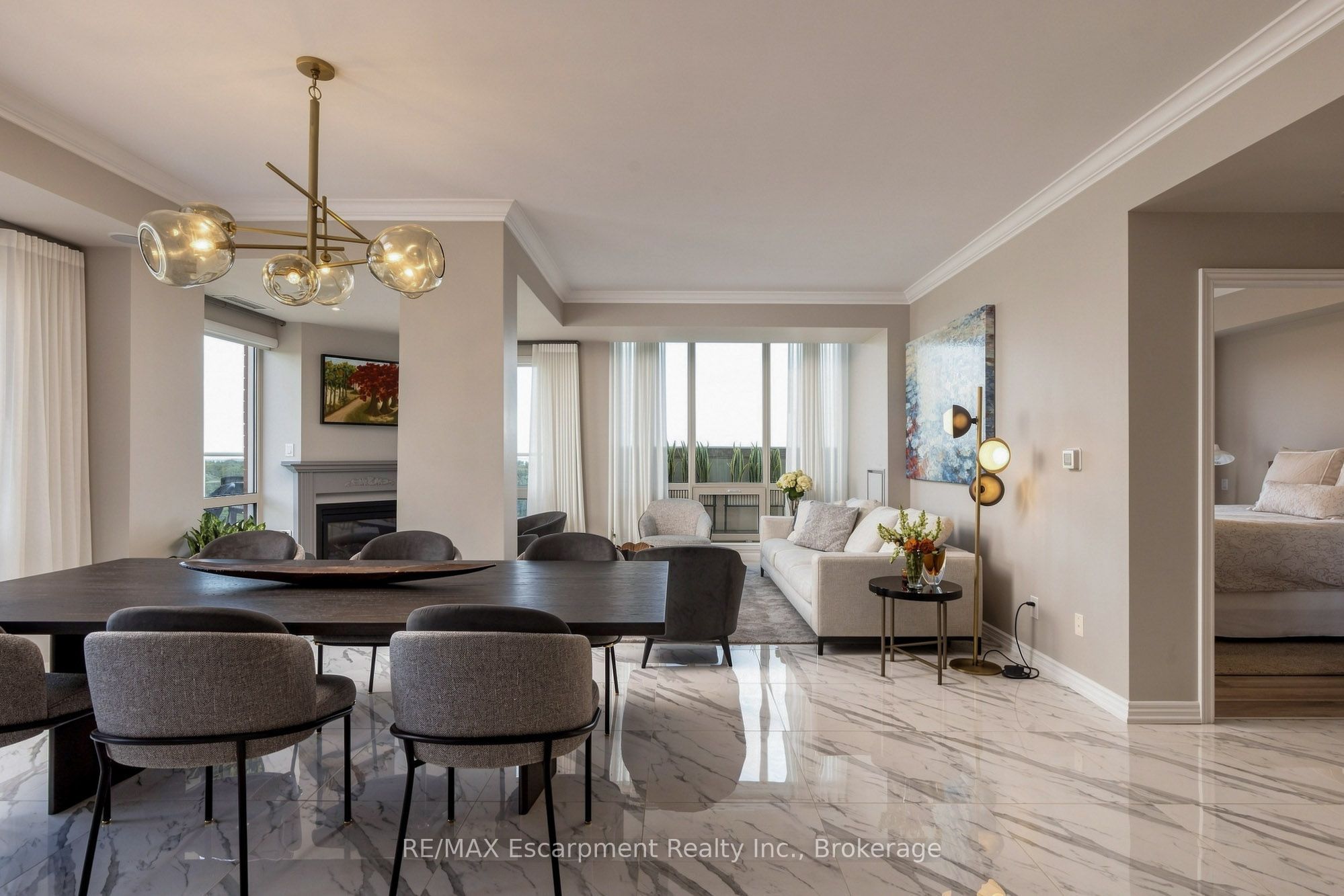 60 Old Mill Road PH1