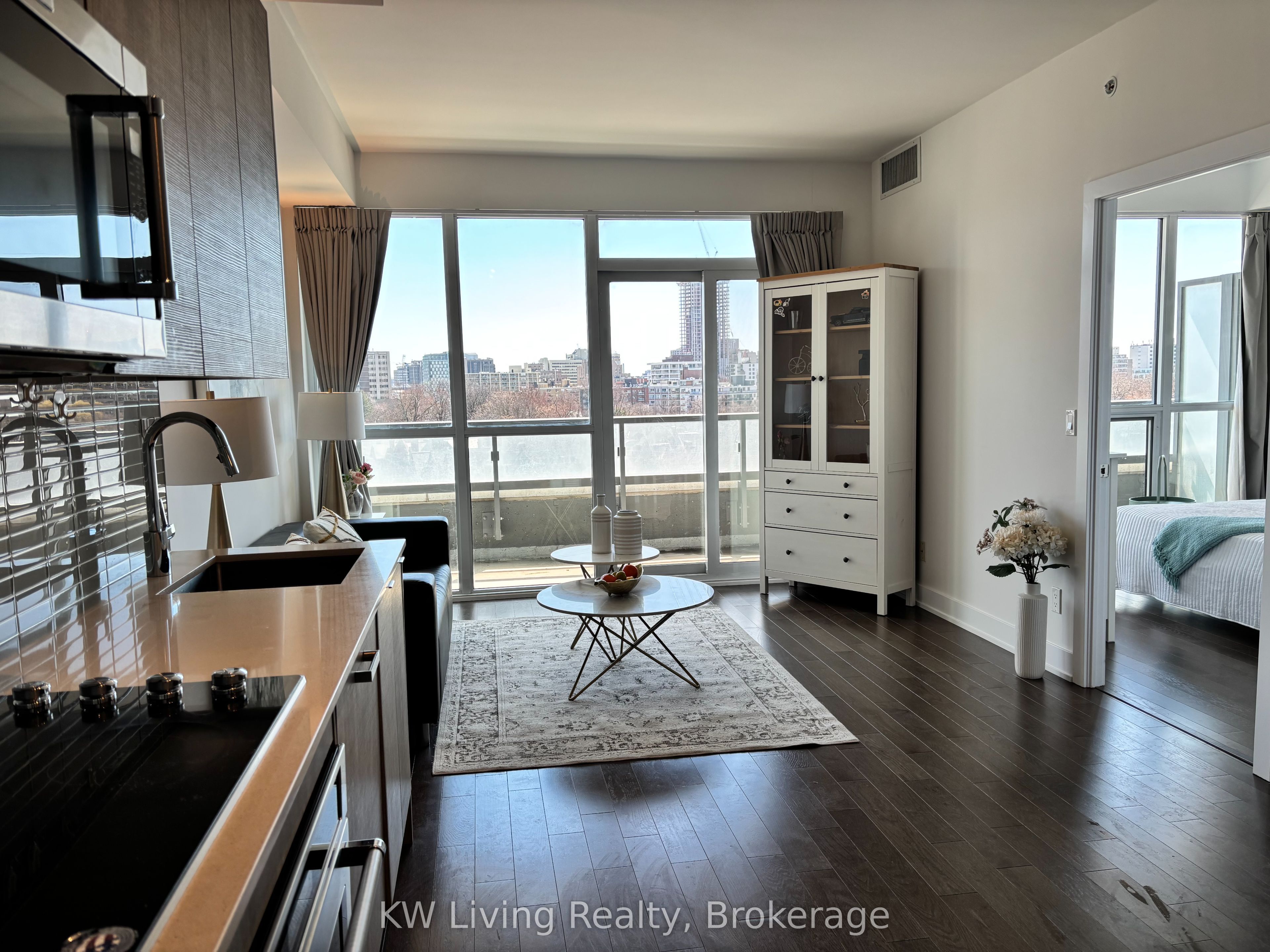 181 Bedford Road 708