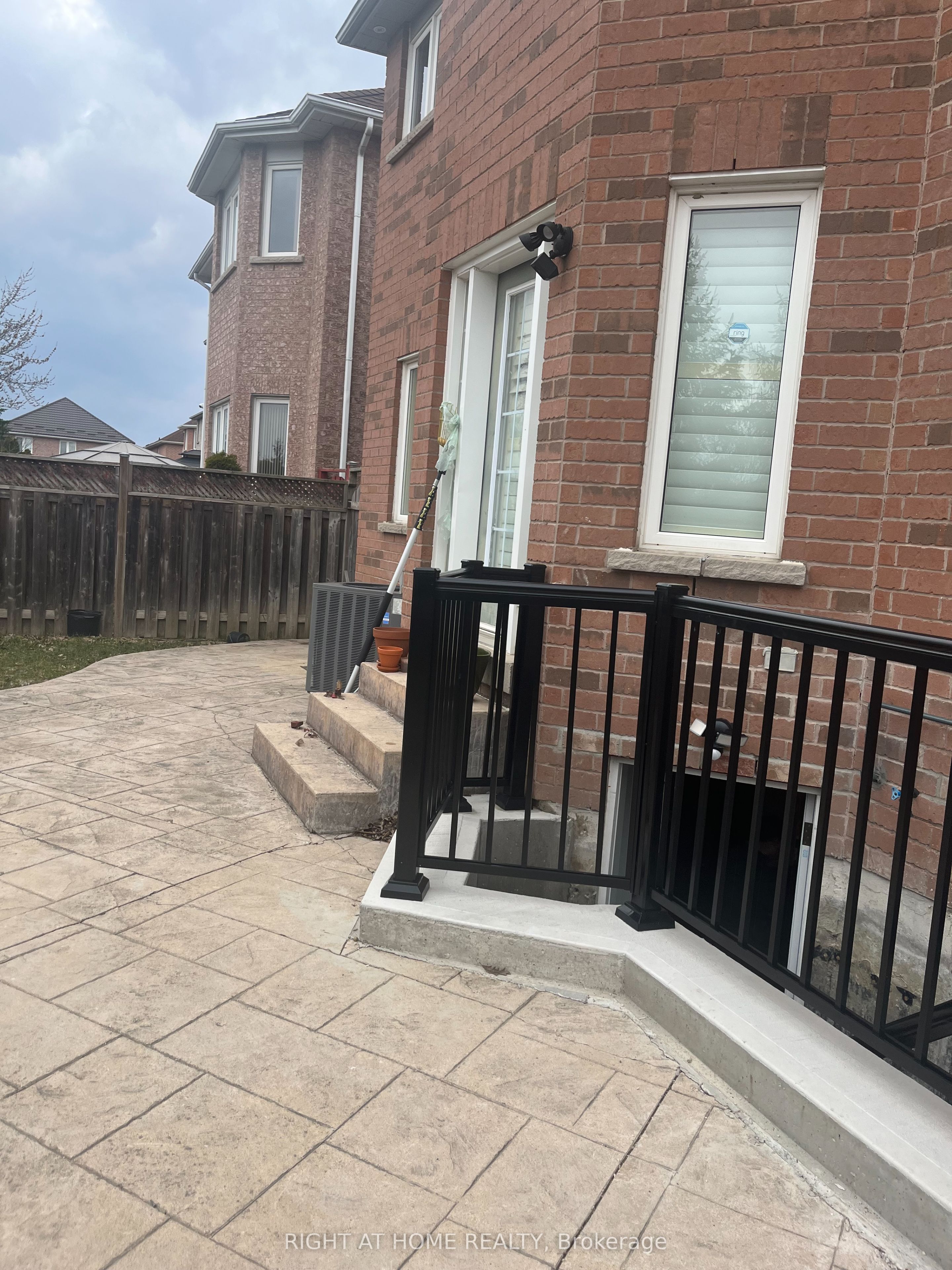 6772 LONGVIEW Place E BASEMENT