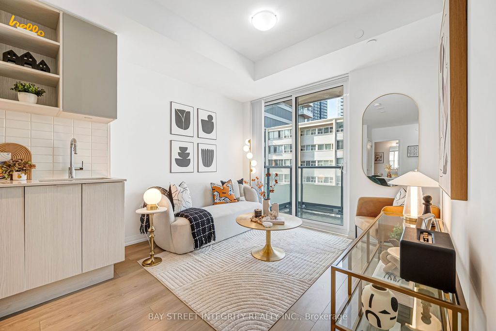 Photo of 50 Dunfield Avenue #1014, Toronto, ON M4S 0E4 (MLS # C12860790)