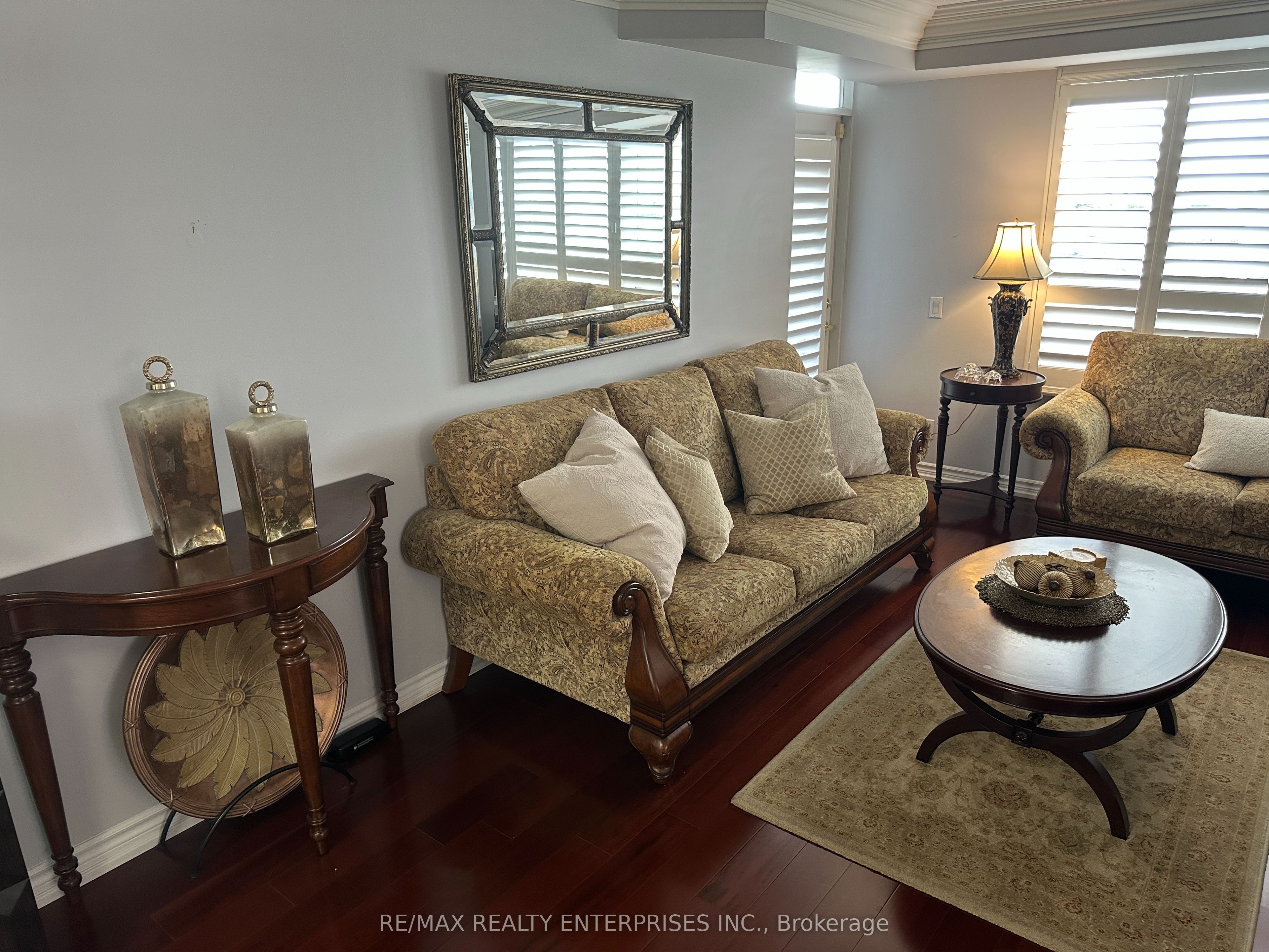 35 Kingsbridge Garden Circle W 711