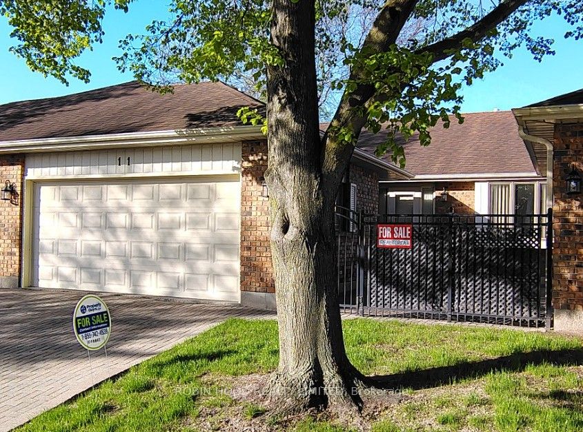 Photo 1 of 21 — 21 Earl Drive Unit 11, Chatham-Kent, ON N7M 6E6