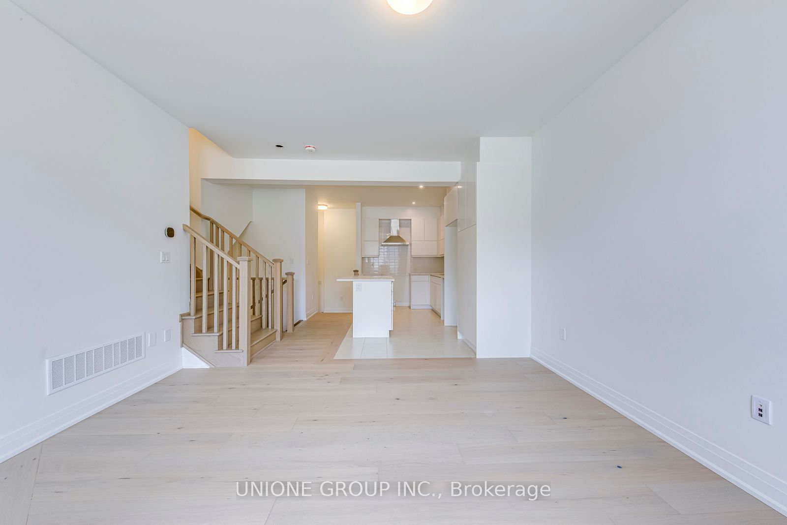 98 Coolhurst Avenue