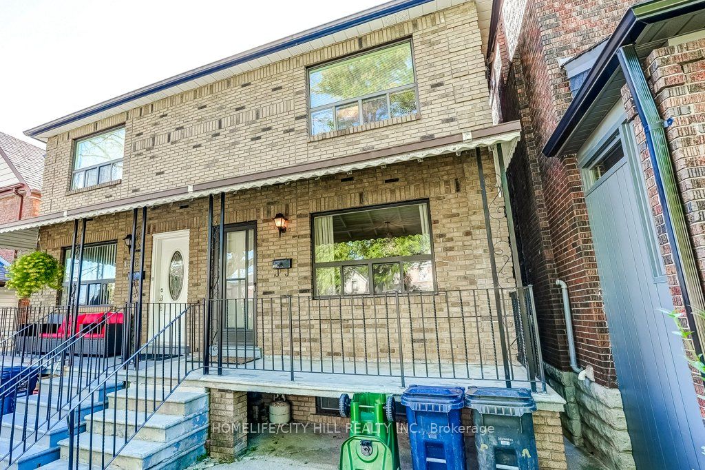 Photo of 136A Caledonia Road, Toronto, ON M6E 4S7 (MLS # W13822578)
