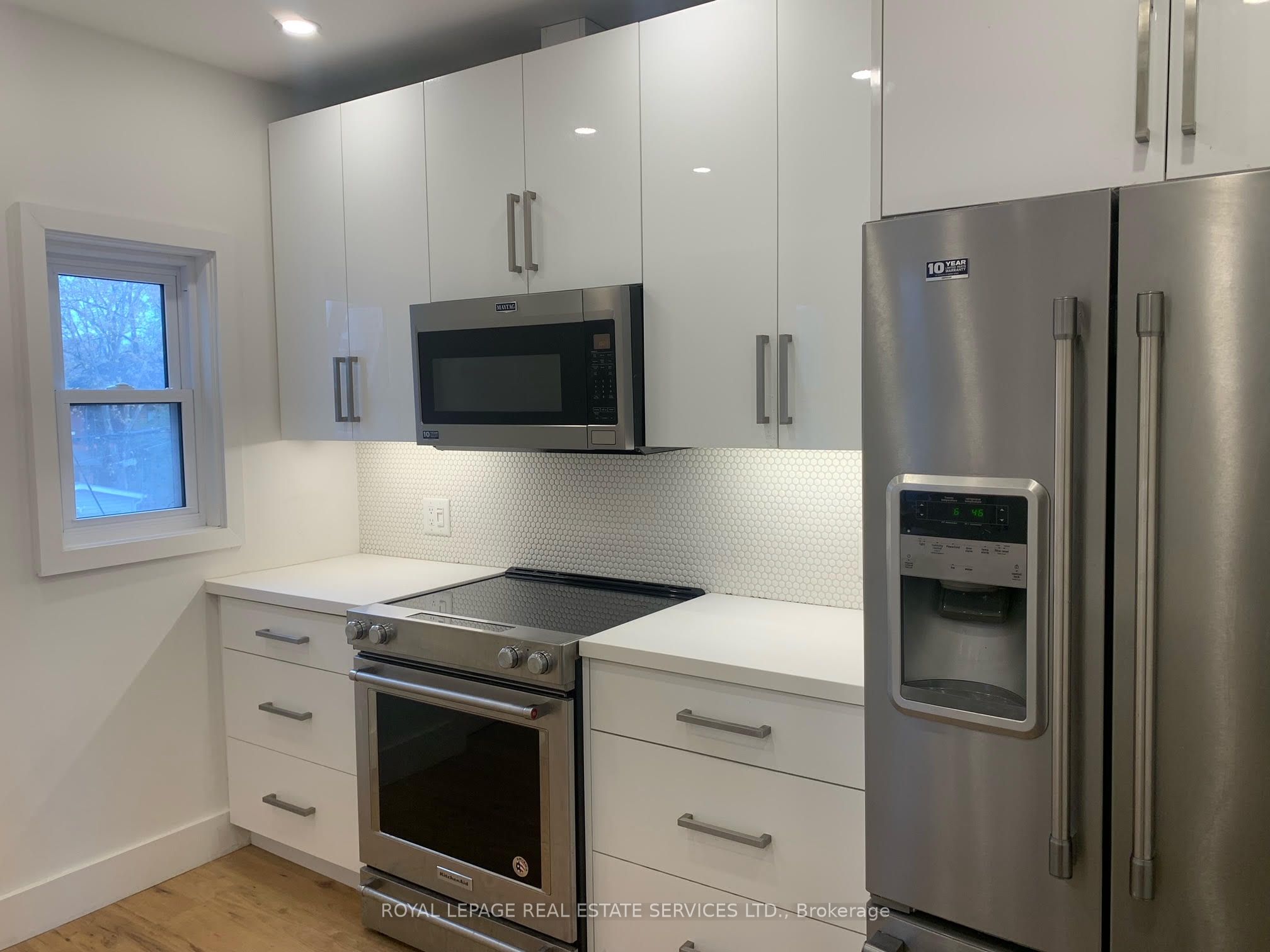 537 Runnymede Road 2nd Flr