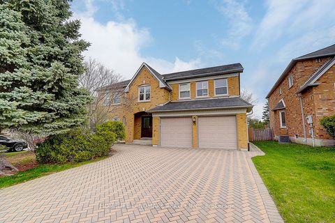 74 Webber Crescent Markham ON L3R 0R1