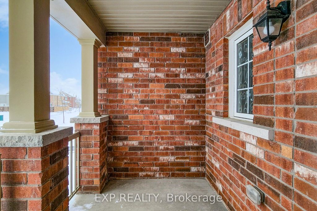 Photo of 60 Fred Jackman Avenue, Clarington, ON L1C 0S7 (MLS # E12719676)