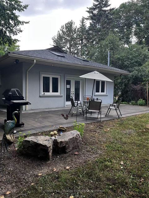 59 Hemingway Crescent Rear Markham ON L3R 2S4