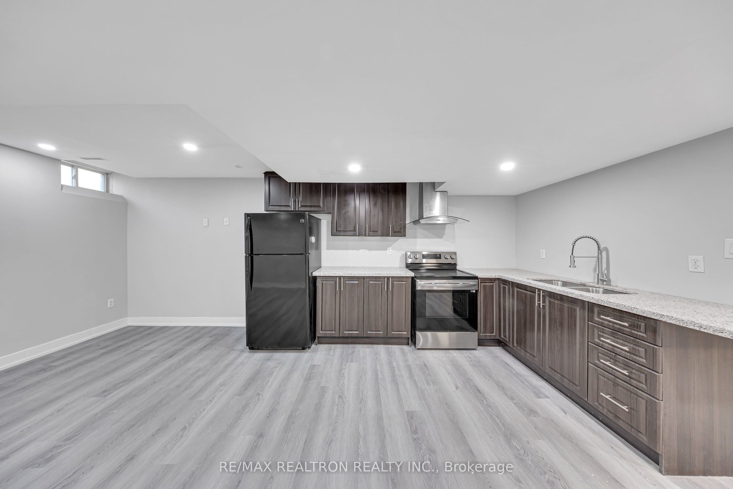 32 Chasser Drive