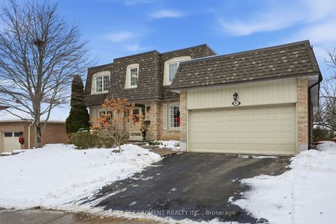 92 Briarwood Road Markham ON L3R 2X3