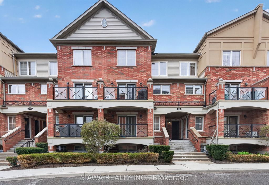 Photo of 2450 Post Road #22, Oakville, ON L6H 0J2 (MLS # W13107402)
