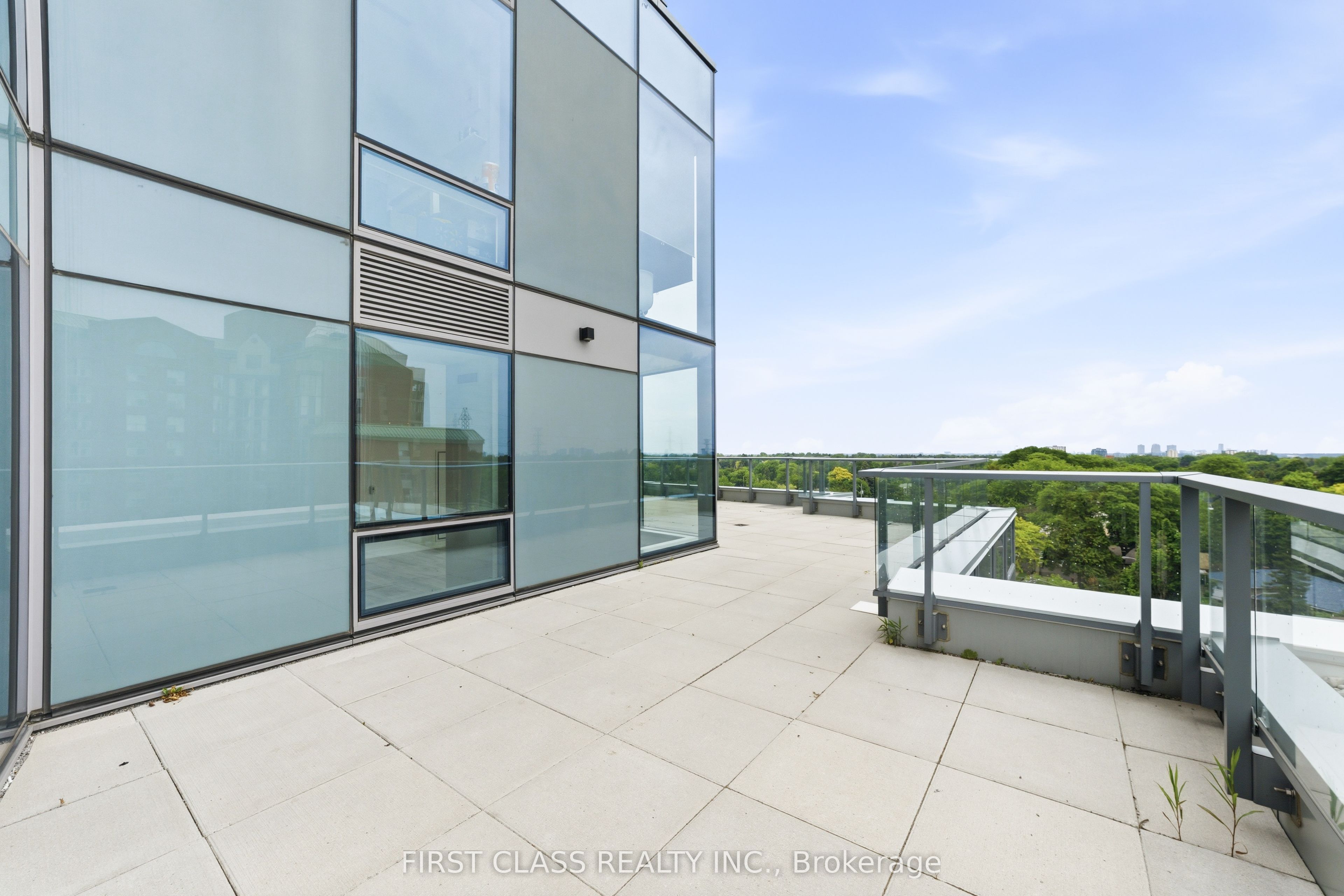 8 Olympic Garden Drive S707