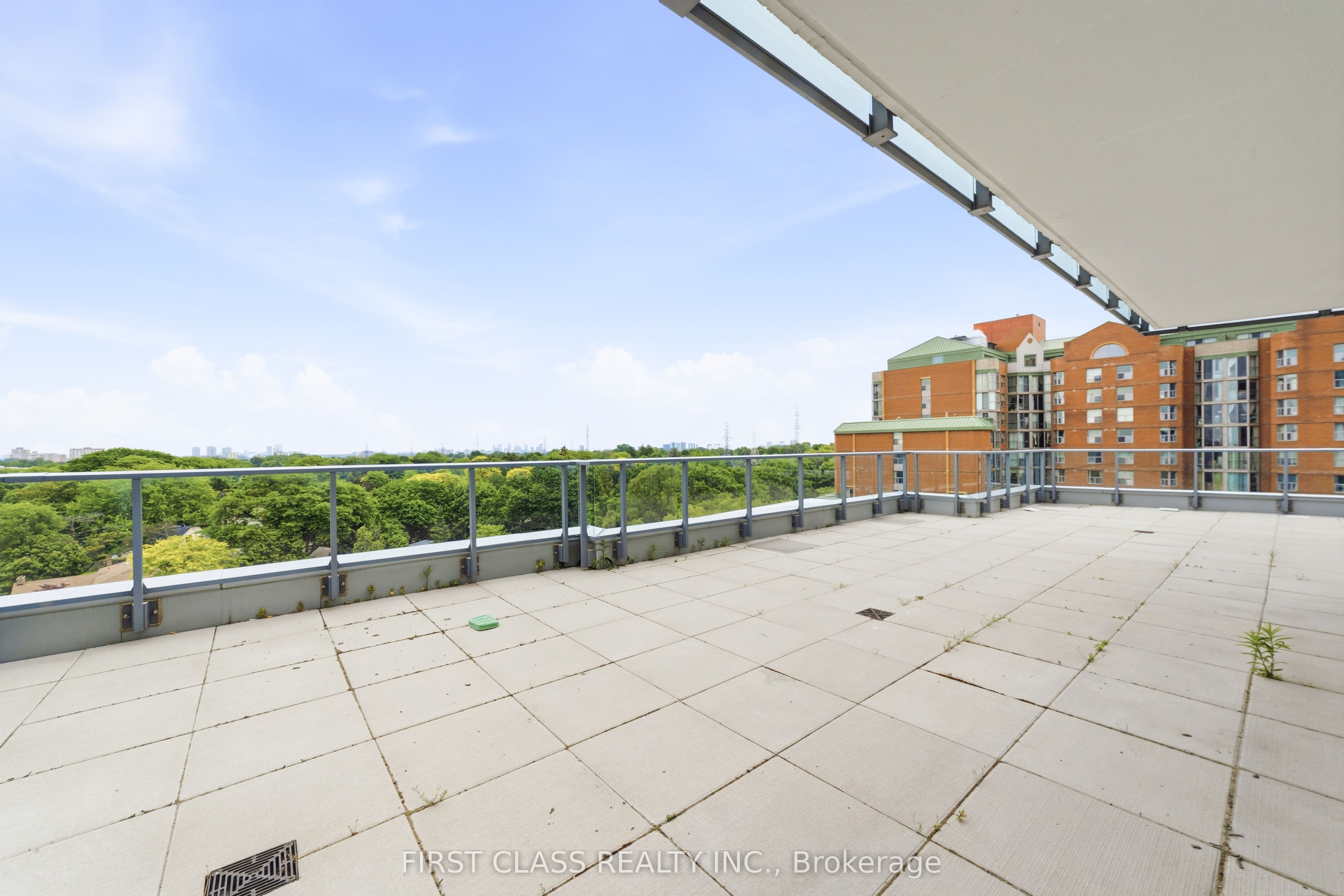 8 Olympic Garden Drive S707