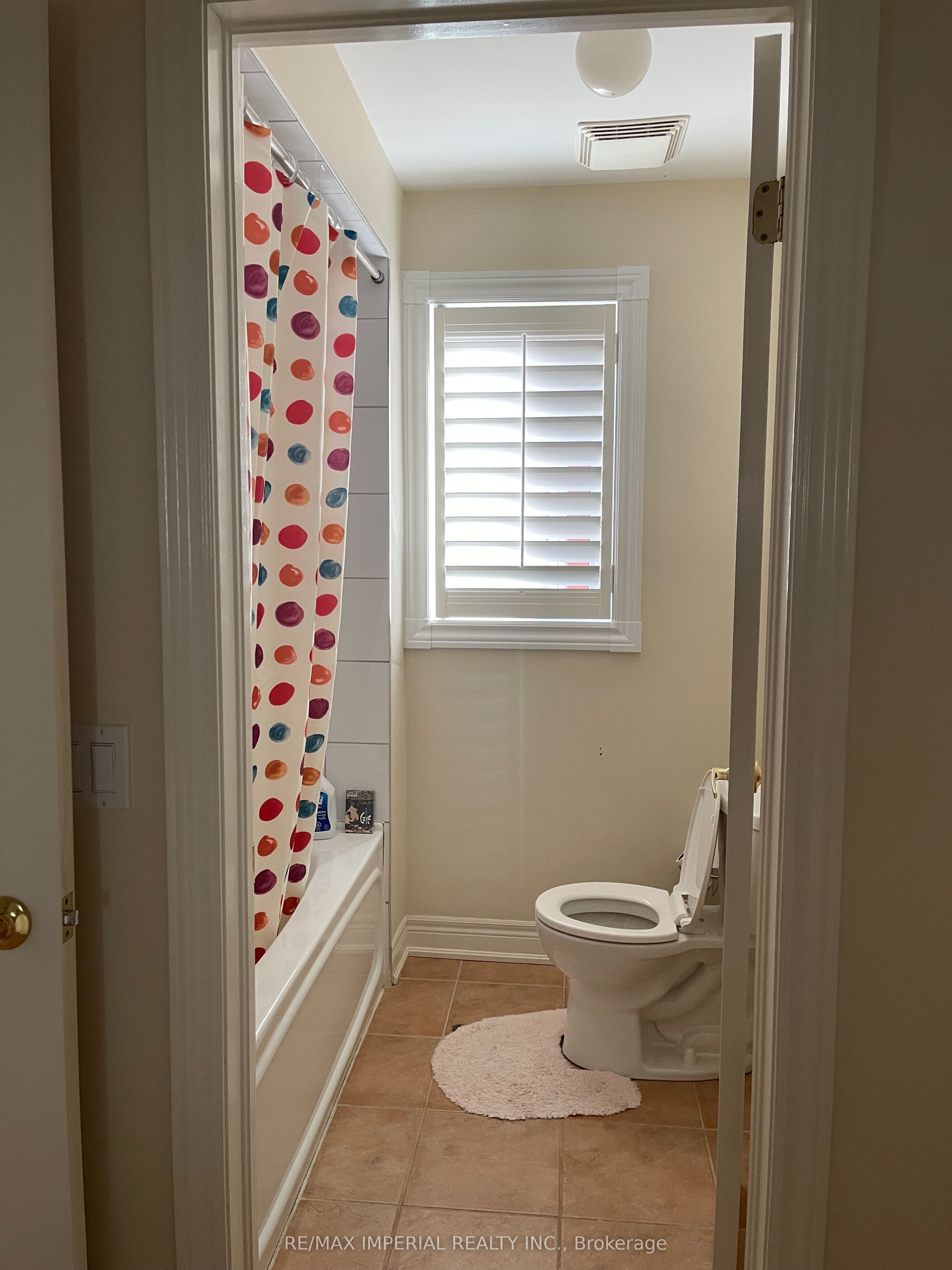 21 Ormsby Court 2nd Floor Bedroom