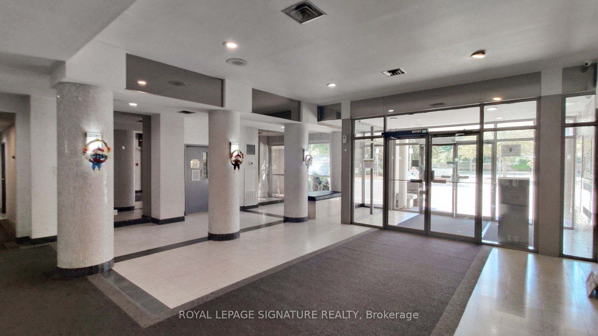 2901 Kipling Avenue 307