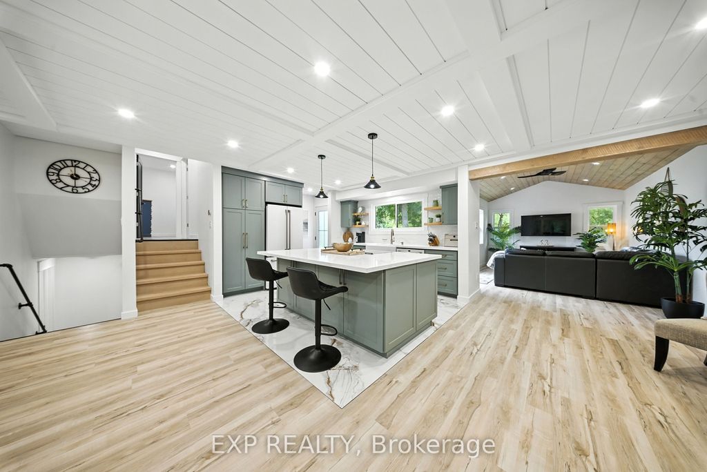 Photo of 92 Mary Street, Clearview, ON L0M 1G0 (MLS # S12781686)