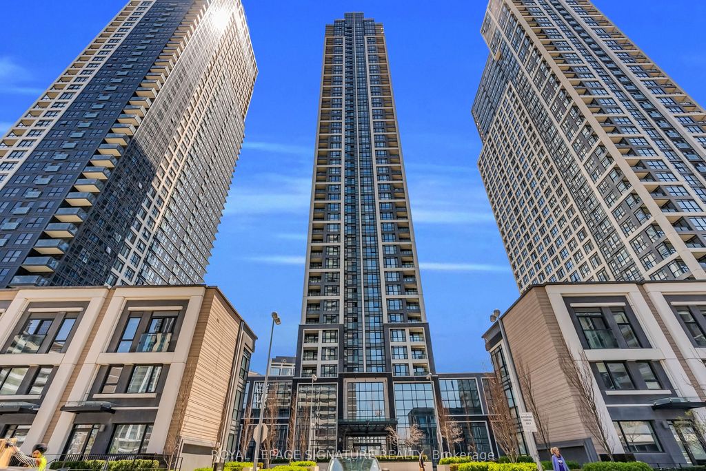 Photo of 7 Mabelle Avenue #708, Toronto, ON M9A 4X7 (MLS # W13089354)