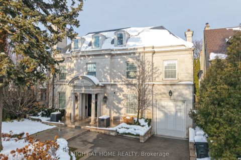 41 Old Forest Hill Road Toronto ON M5P 2P8