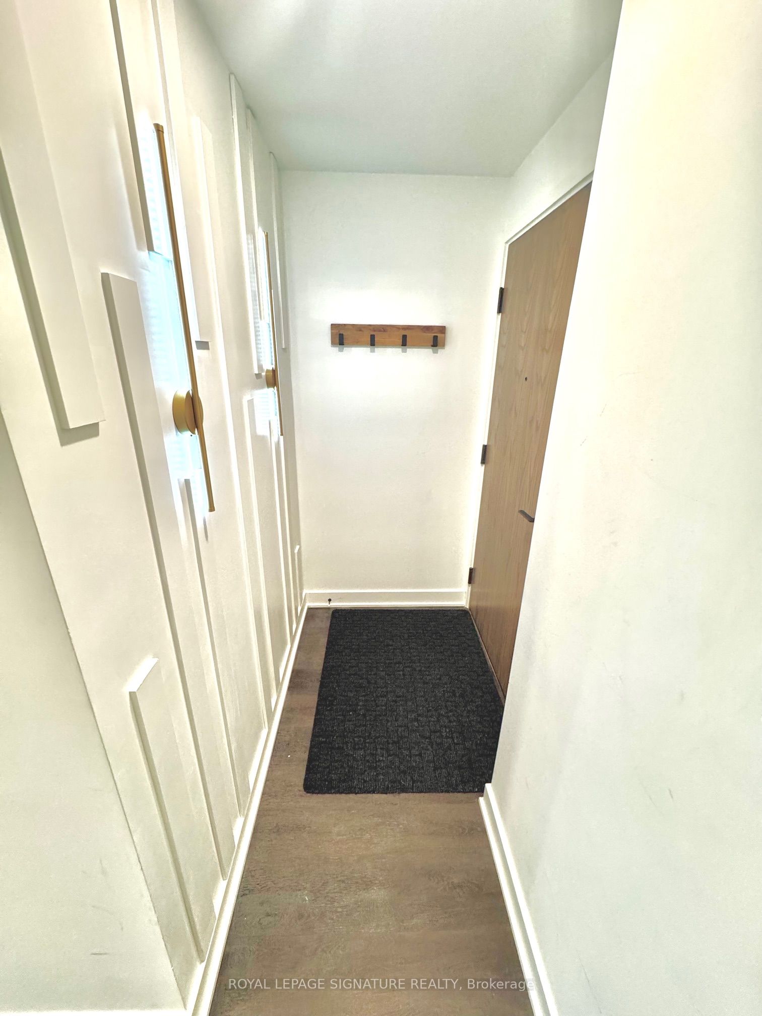 55 Charles Street E 1510