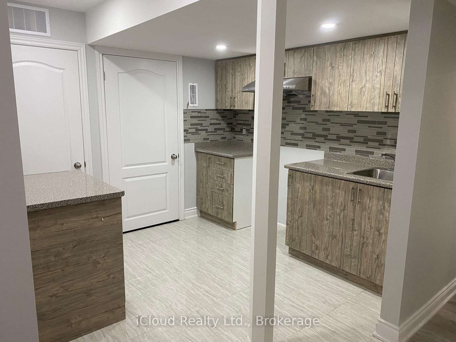 16 Provost Trail LOWER