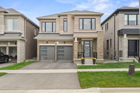 Photo of 35 Longworth Avenue, Richmond Hill, ON L4E 1J2 (MLS # N12461409)