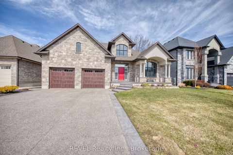 9421 Madison Crescent Niagara Falls ON L2H 0M3