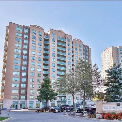 23 Oneida Crescent 401 Richmond Hill ON L4B 0A2