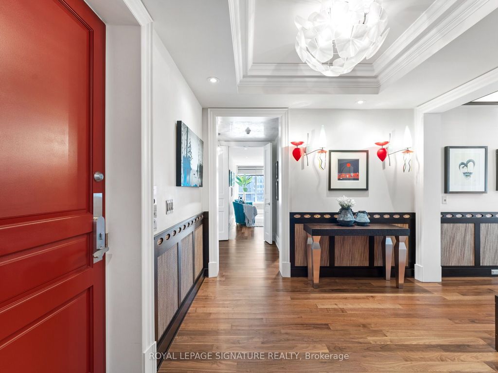 Photo of 155 St. Clair Avenue W #603, Toronto, ON M4V 0A1 (MLS # C12399418)