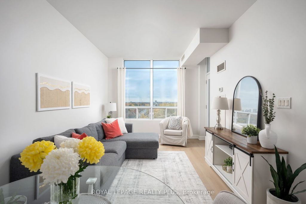 Photo of 3391 Bloor Street W #907, Toronto, ON M8X 1G3 (MLS # W12720226)