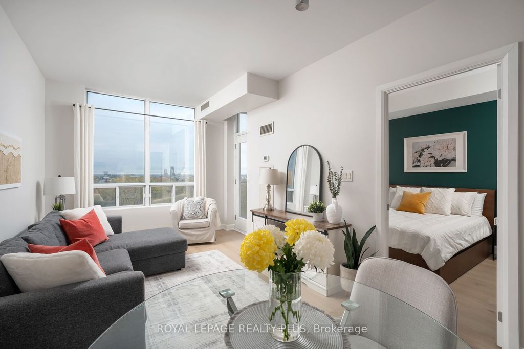 Photo of 3391 Bloor Street W #907, Toronto, ON M8X 1G3 (MLS # W12720226)