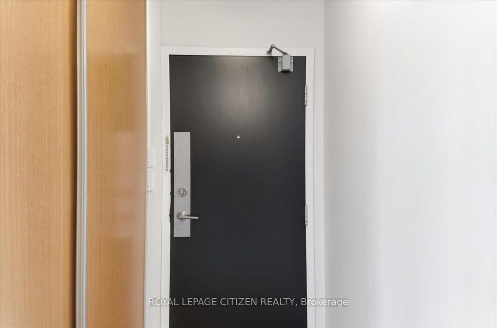 Photo of 757 Victoria Park Avenue #PH03, Toronto, ON M4C 5N8 (MLS # E13077476)