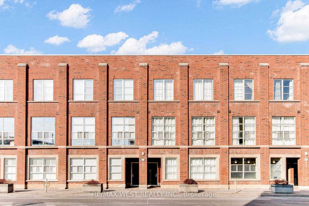 Photo of 1396 Bloor Street W #3, Toronto, ON M6P 4H6 (MLS # W12952792)