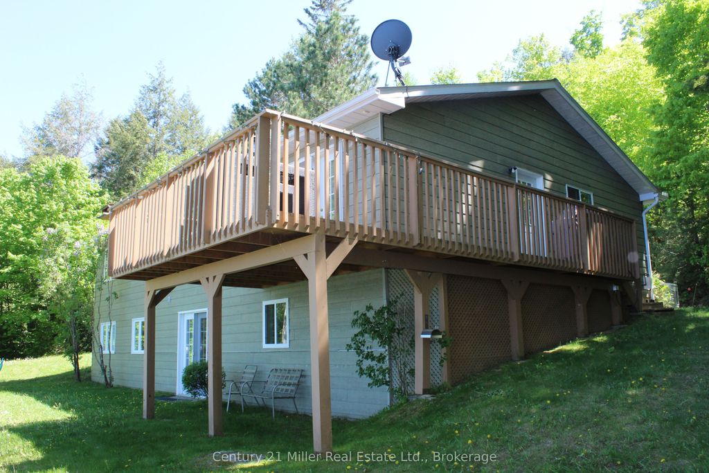 Photo of 994 Kamaniskeg Lake Road, Hastings Highlands, ON K0J 1L0 (MLS # X12789896)