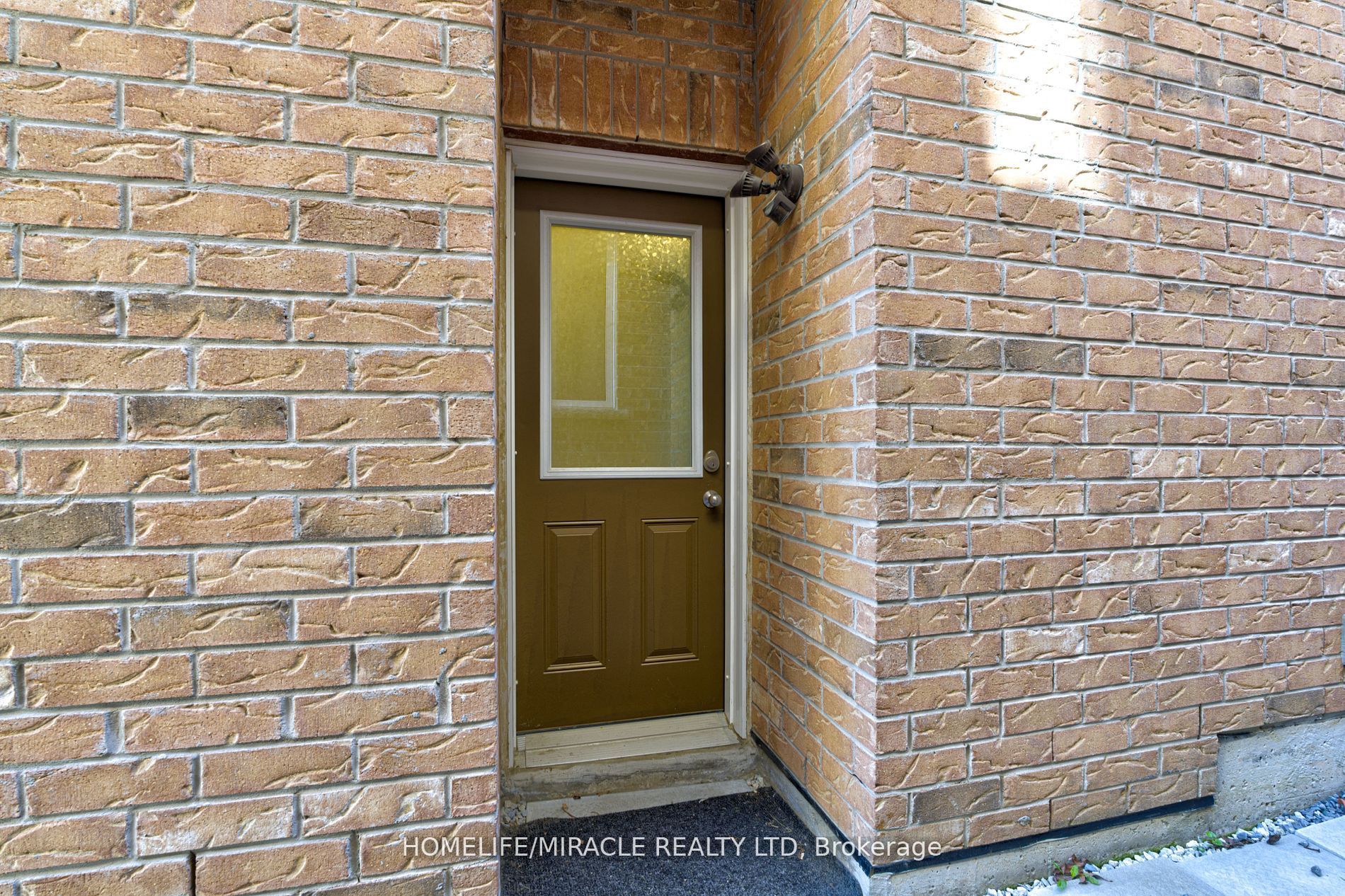 26 Fitzgibson Street Basement