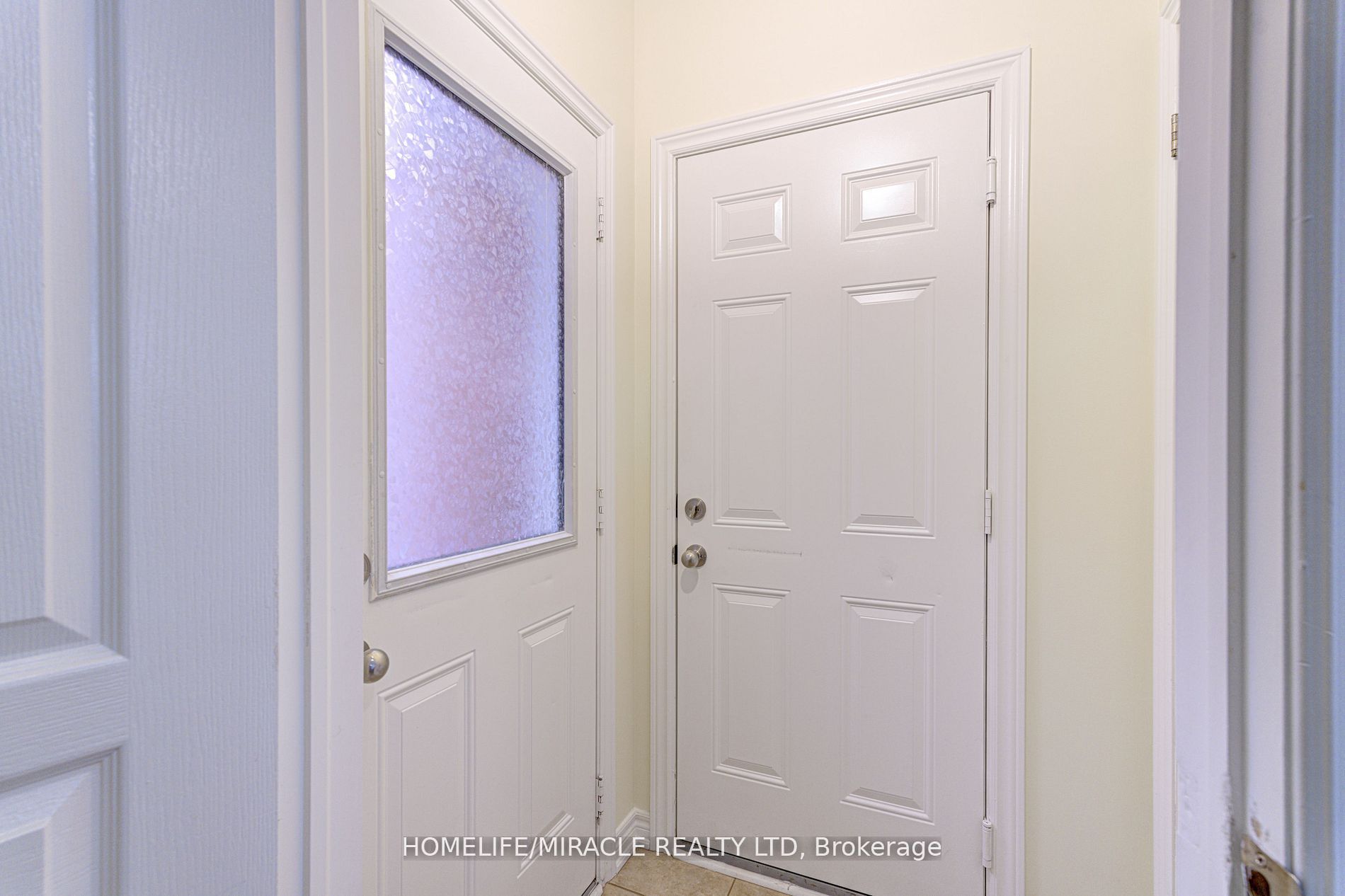 26 Fitzgibson Street Basement