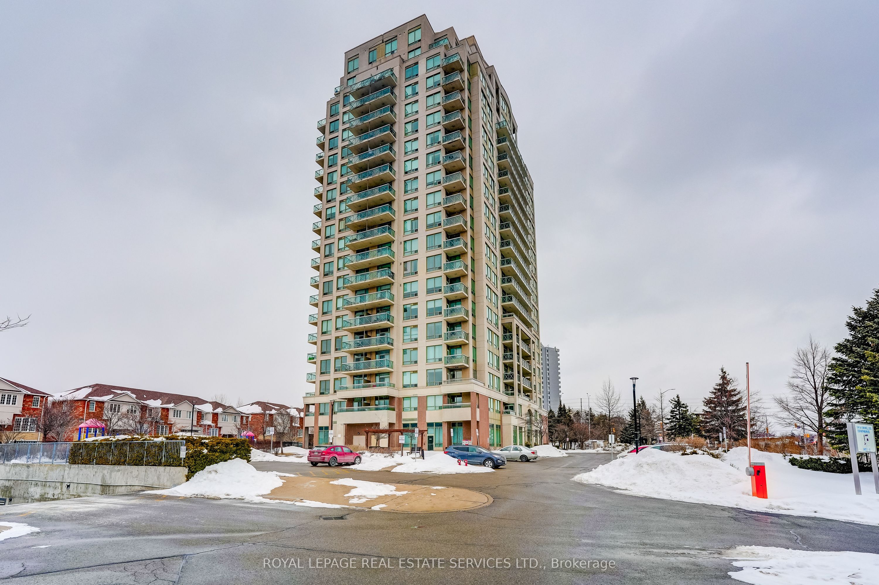 1359 Rathburn Road 1106