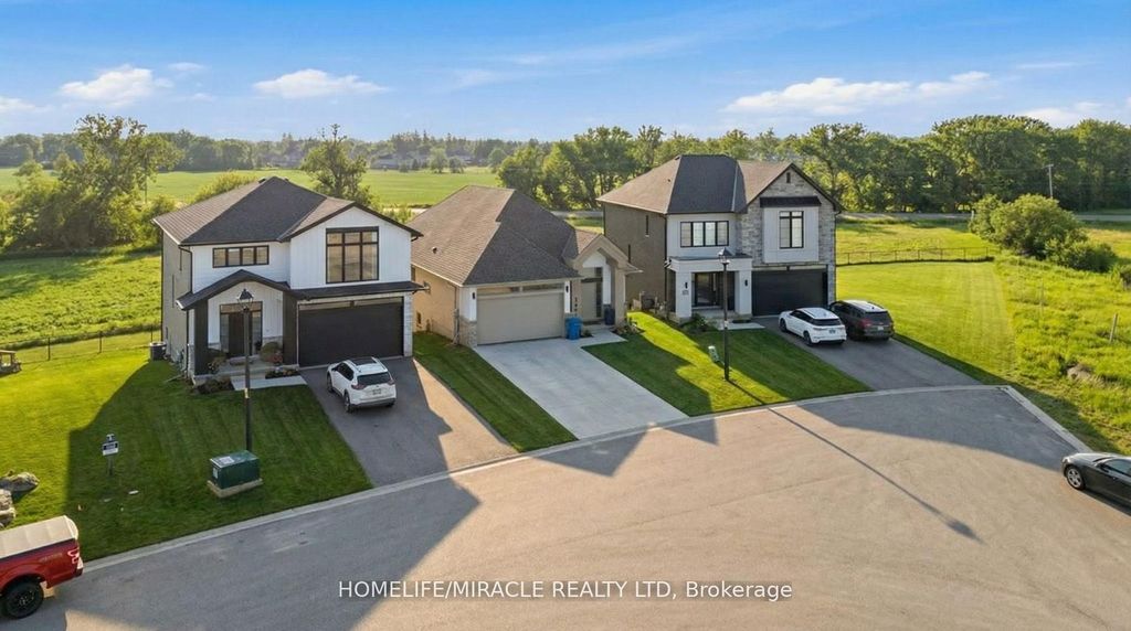 Photo of 201 Dempsey Drive, Stratford, ON N5A 0K5 (MLS # X13040260)