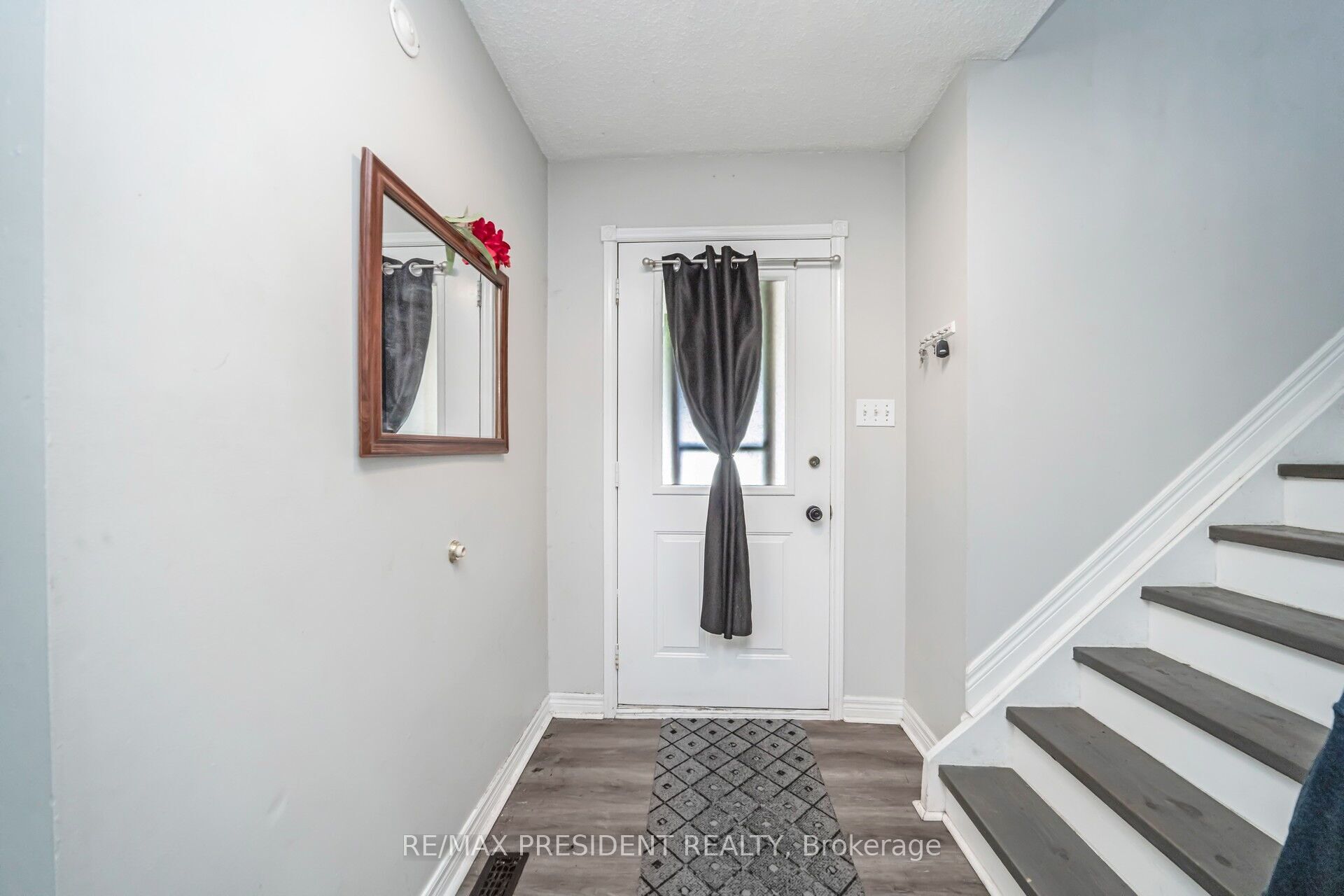2197 Leominster Drive