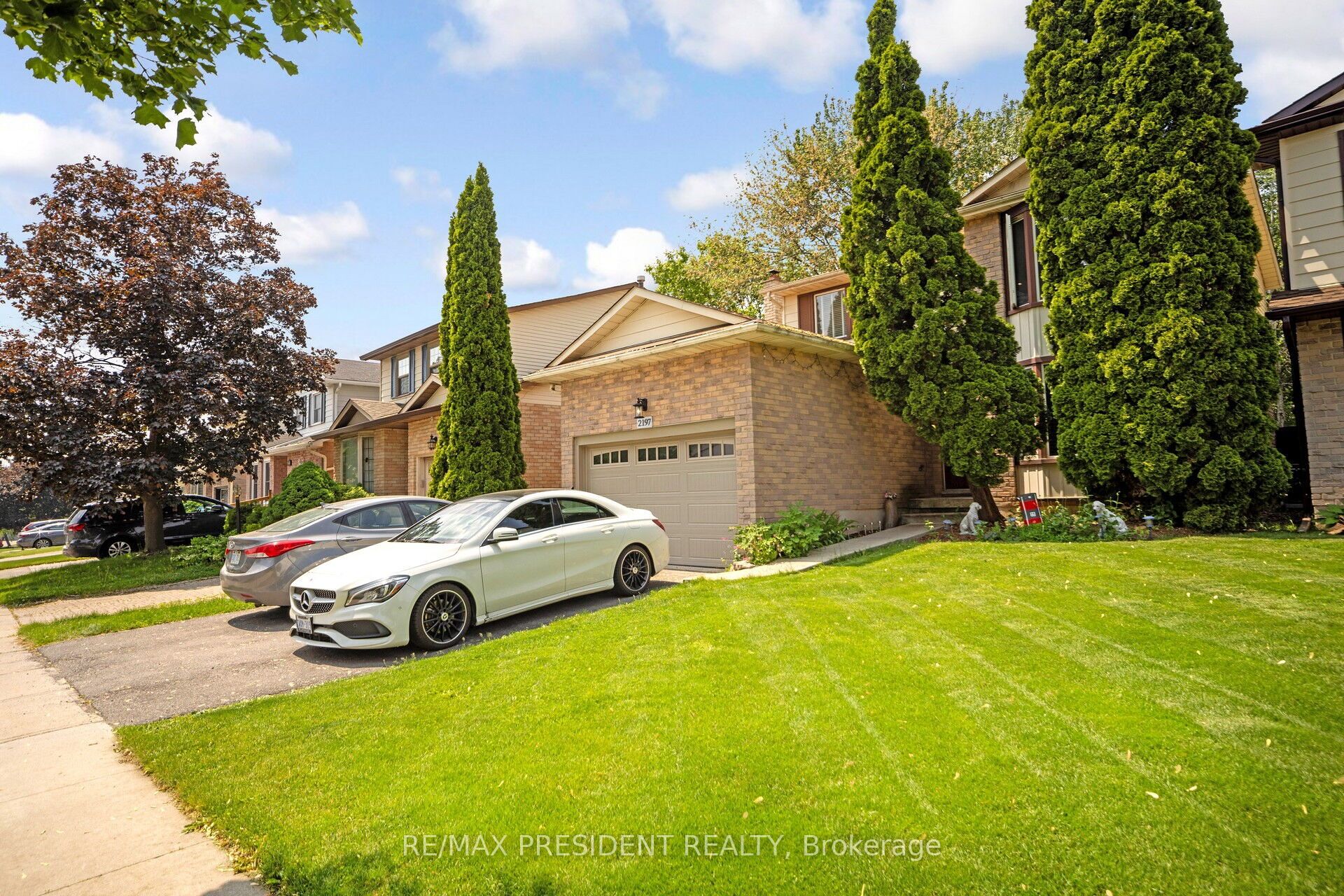 2197 Leominster Drive