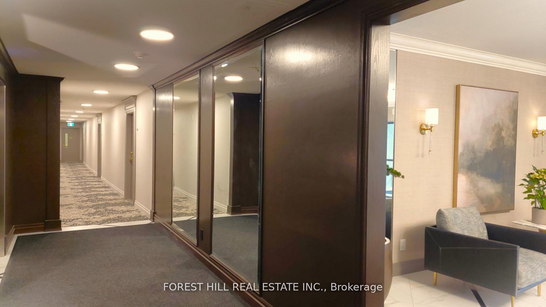 33 WALLACE Street 210